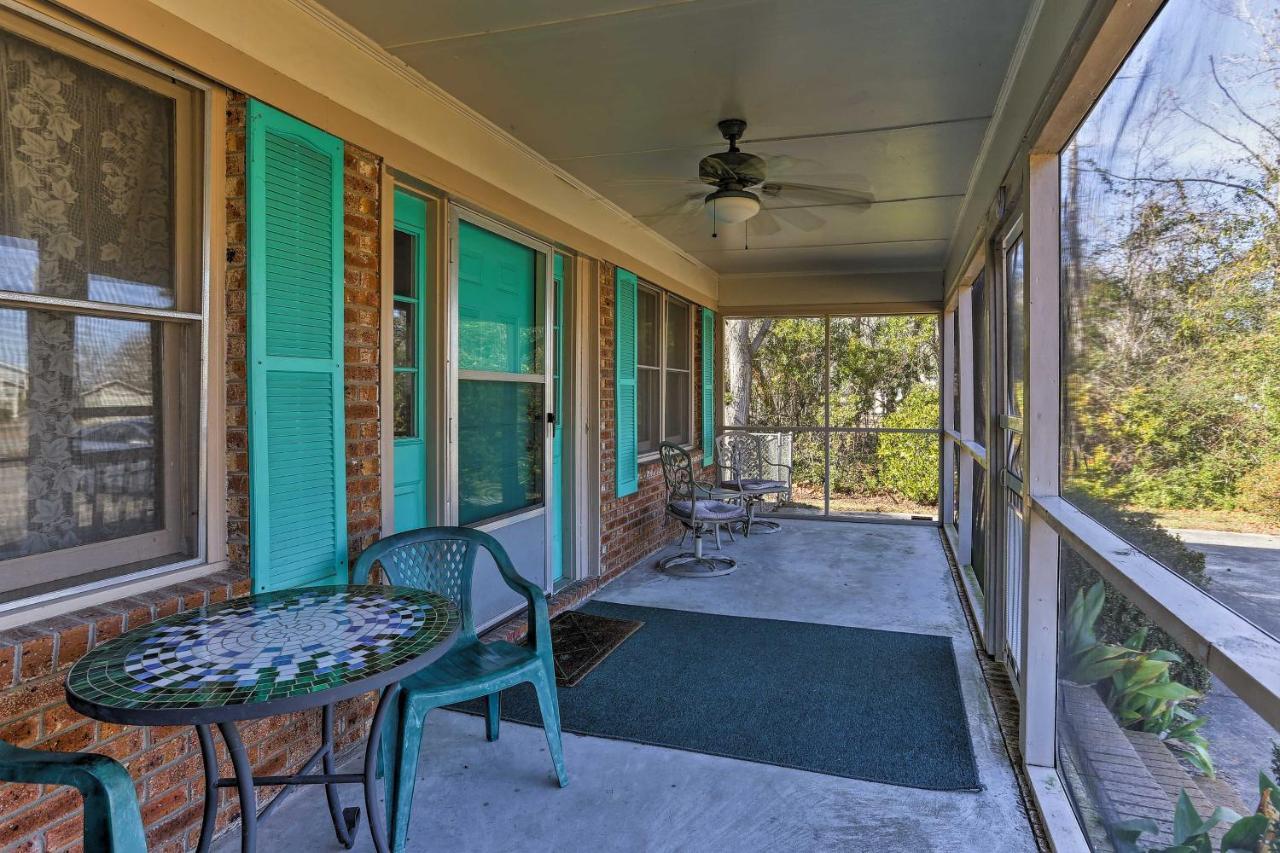 Lake Waccamaw Home With Fenced Yard And Shared Pier! المظهر الخارجي الصورة