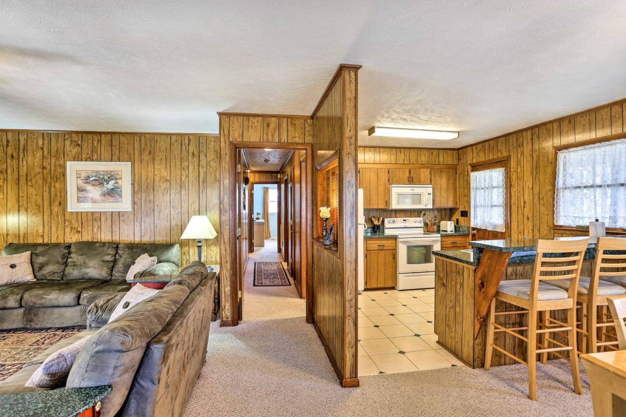 Lake Waccamaw Home With Fenced Yard And Shared Pier! المظهر الخارجي الصورة